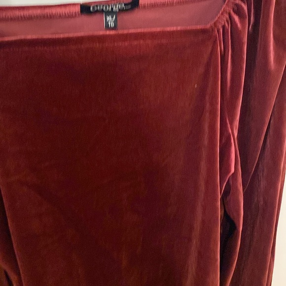 George ‘Crushed Velvet’ blouse - Picture 3 of 3